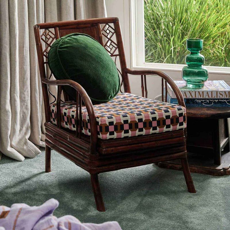 Kip&Co Kombu Green Velvet Pea Cushion image number 1